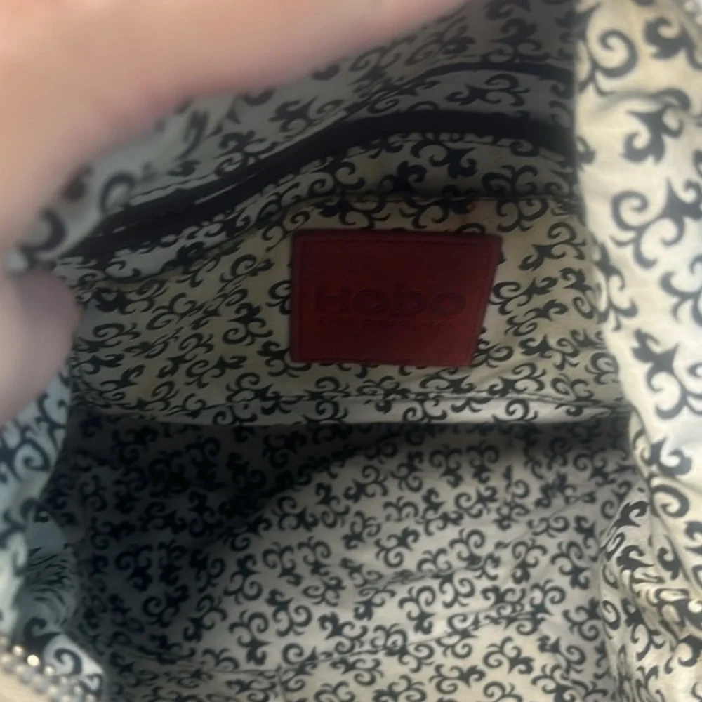 HOBO Taupe Pebble Leather Slouch Shoulder Bag Front Zip Pocket